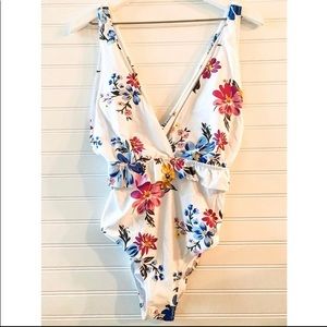 Cupshe floral ruffle one piece